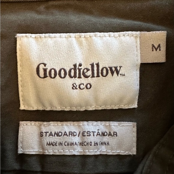 Goodfellow & Co. Men’s Long Sleeve Button Down Shirt, Medium - Picture 6 of 8